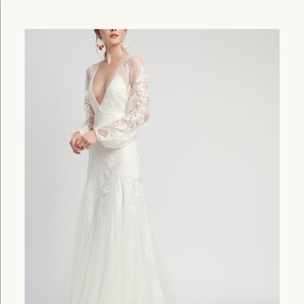 Alexandra Grecco Felix Wedding Dress - Picture 7 of 8